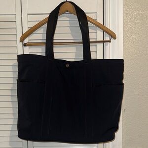 Lululemon Athletica Multi-Pocket Tote